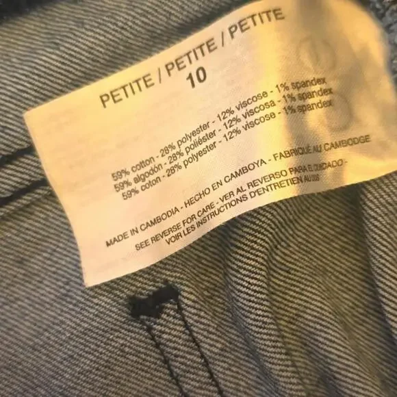 CODE BLEU Women's Denim Capri Pants - Classic Blue - Picture 8 of 11